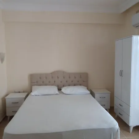 Melisa2 Tatil Evleri Havuzlu Denize Yakin * Fethiye