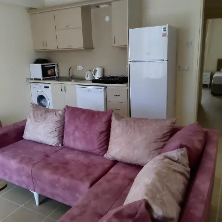 Сasa de vacaciones Melisa2 Tatil Evleri Havuzlu Denize Yakin