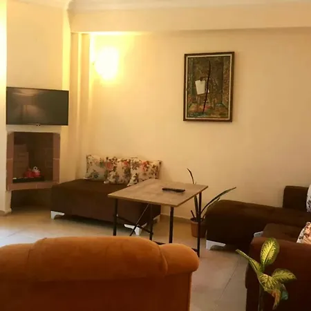 Melisa2 Tatil Evleri Havuzlu Denize Yakin *