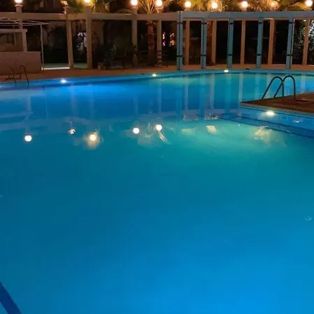 Сasa de vacaciones Melisa2 Tatil Evleri Havuzlu Denize Yakin